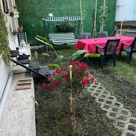 Garden House & Private House With Garden فتحية