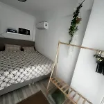 Garden House & Private House With Garden 아파트