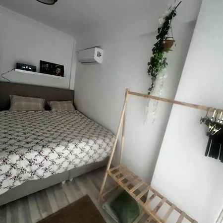 Garden House & Private House With Garden Апартаменты